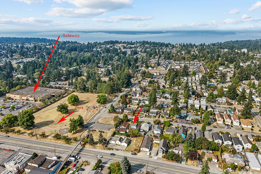 Close Proximity to Sea-Tac Airport, Puget Sound Park, Safeway, Gas Station