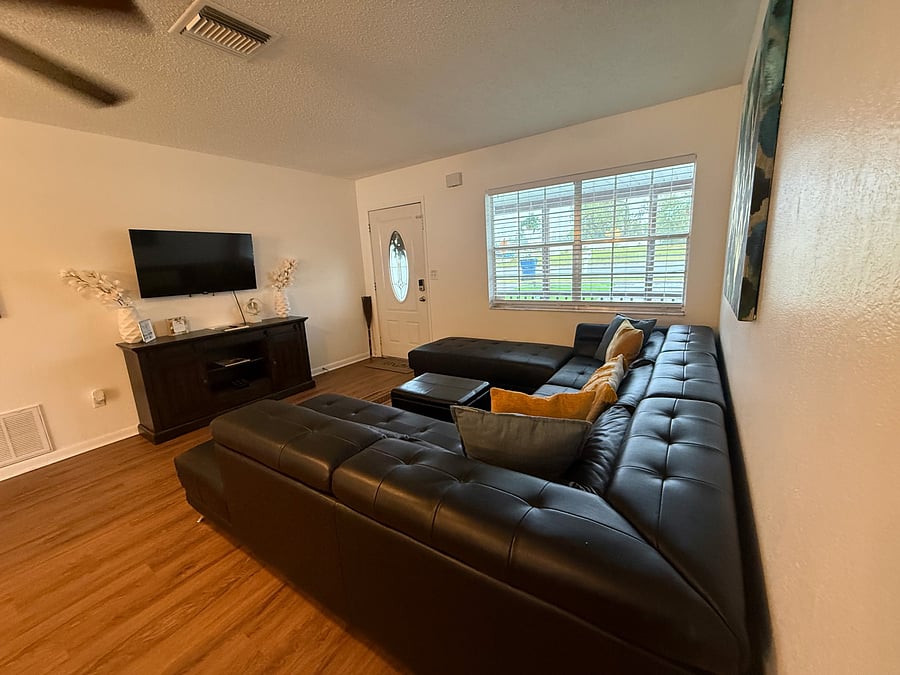 Furnished Finder property 901921_1 photo 9