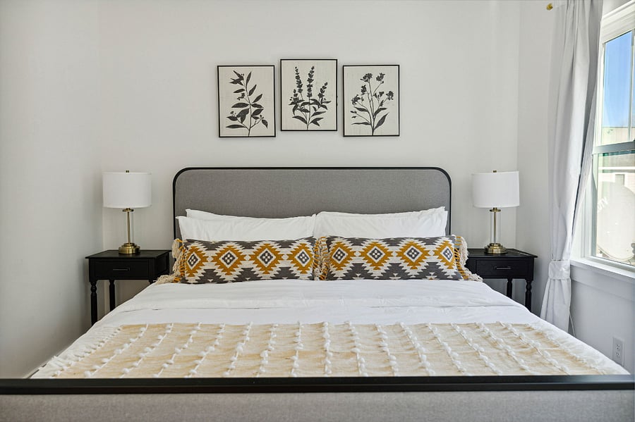 upstairs king room