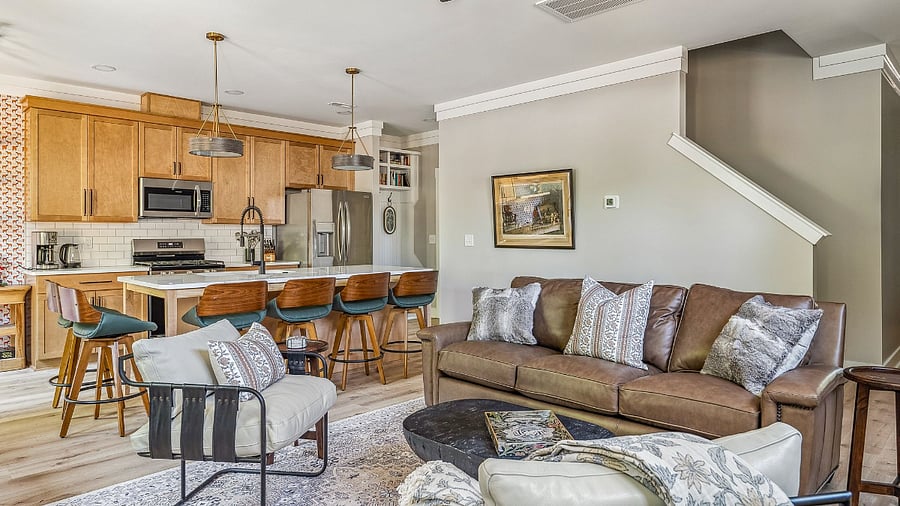 Kitchen / Living