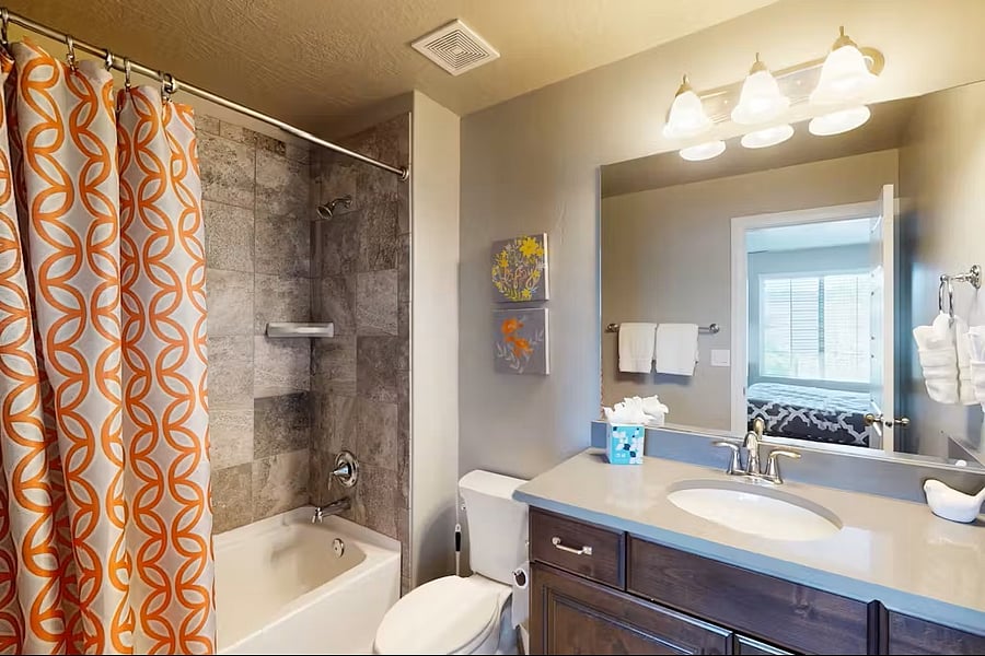 Bedroom #2 En Suite Bathroom