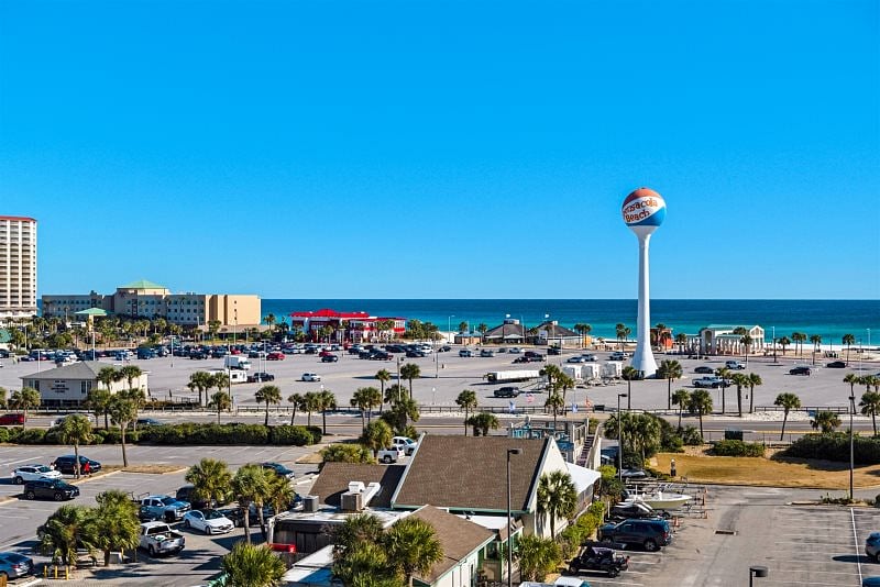 Pensacola Beach 4 miles away