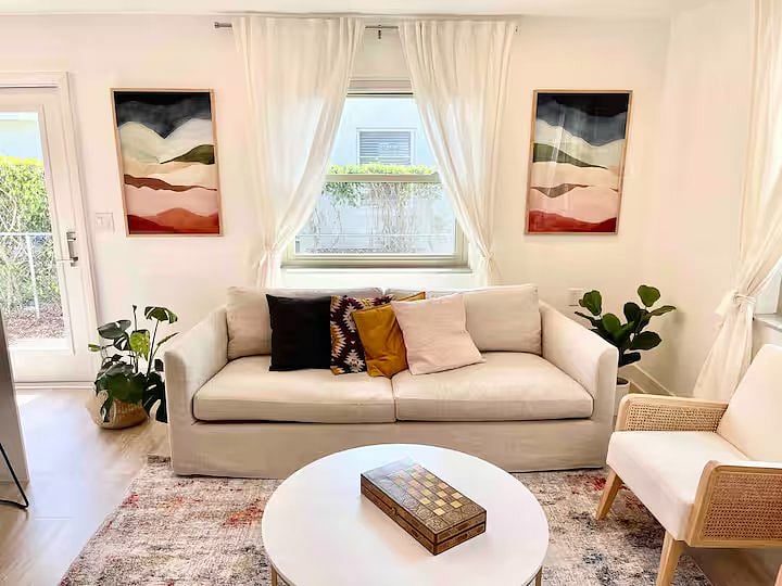 Furnished Finder property 902016_1 photo 4