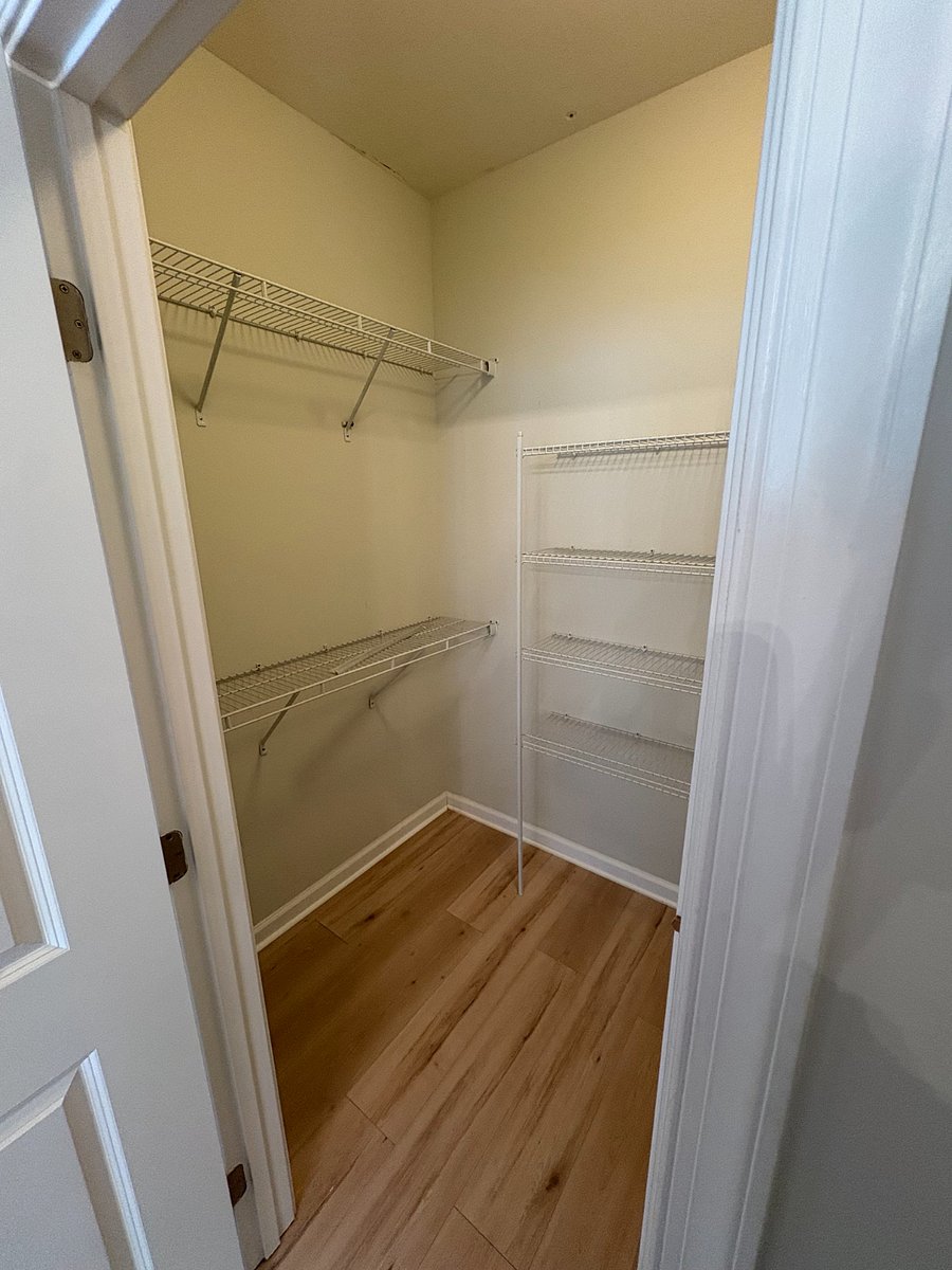 Master Bedroom Walk in closet 2