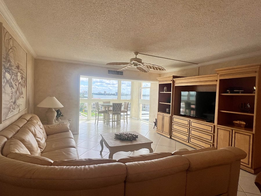 Furnished Finder property 902266_1 photo 18