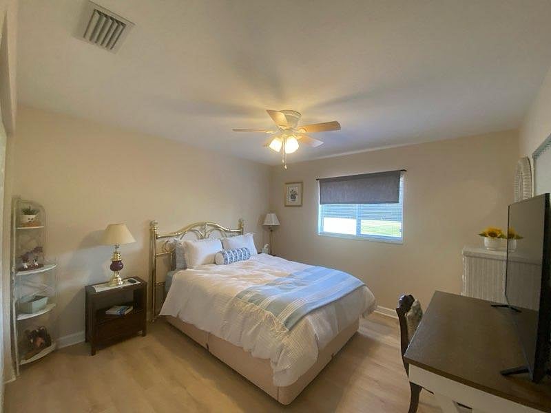 Furnished Finder property 902300_1 photo 16