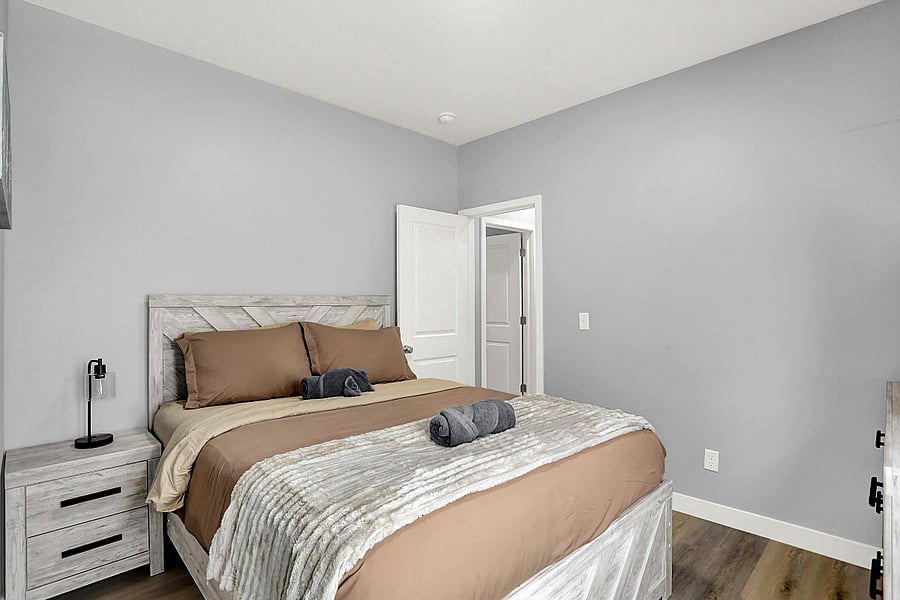Furnished Finder property 902305_1 photo 11