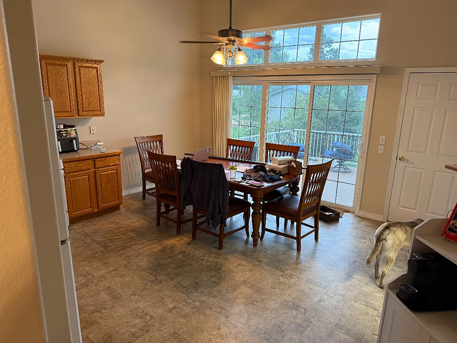 Dining Area/Kitchen
