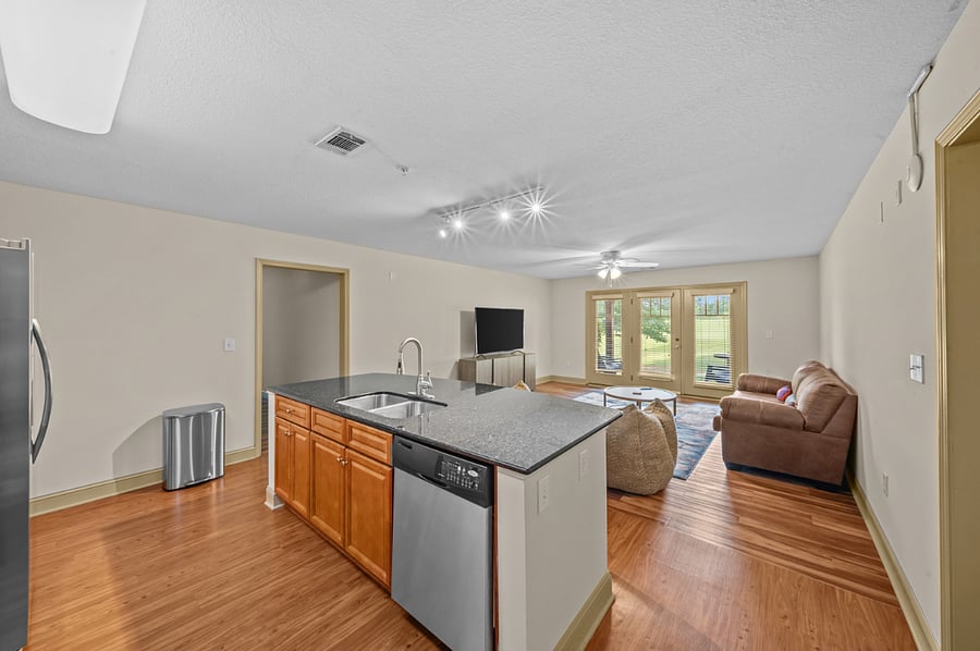 Furnished Finder property 902372_1 photo 3