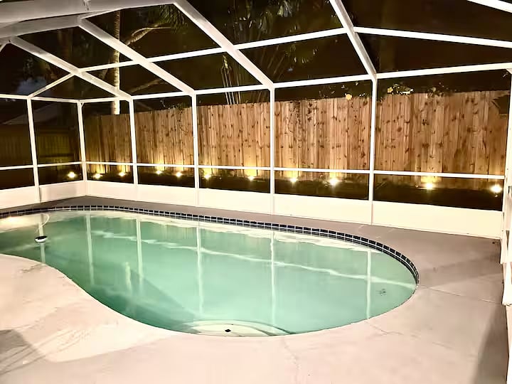 Furnished Finder property 902446_1 photo 33