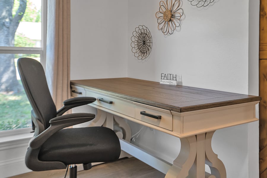 Super work from home space with a view and high speed wifi
