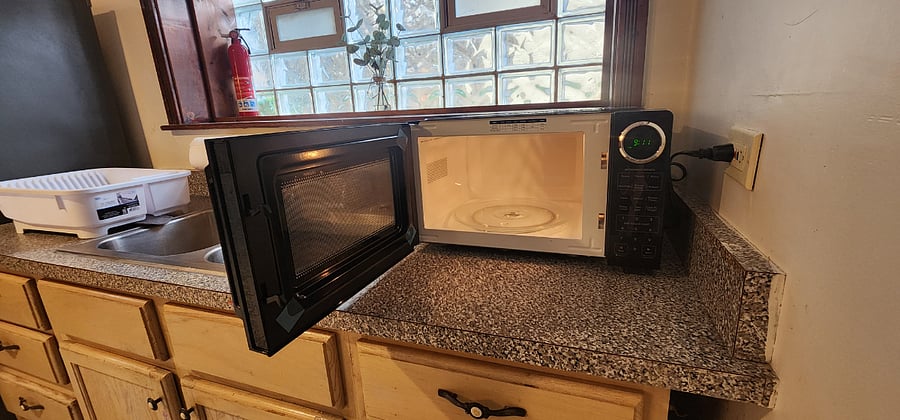 Microwave oven