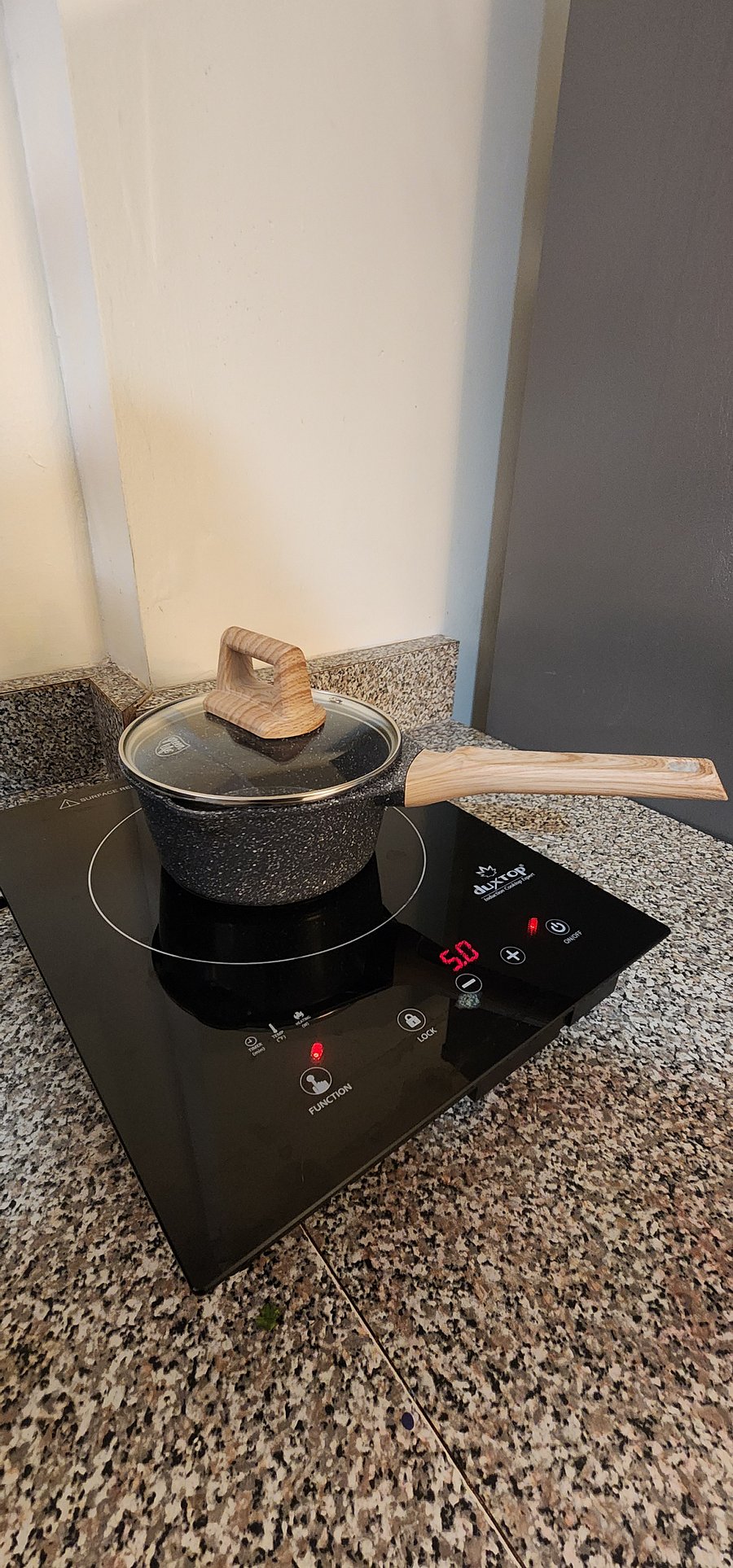 Induction burner for cooking meals or heating stuff up
