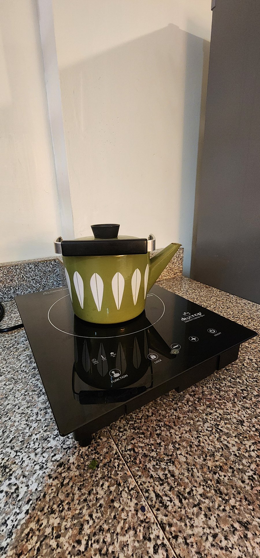 Tea kettleVarious