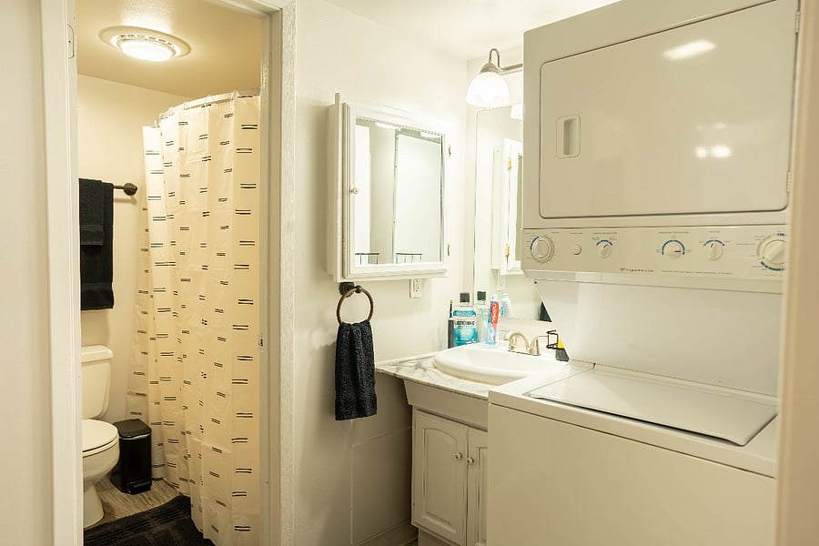 In unit washer and dryer.