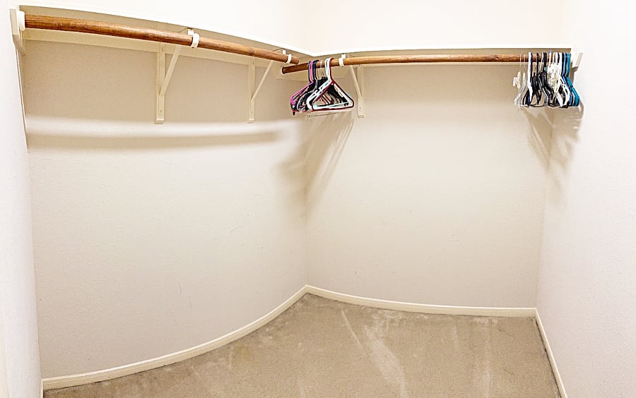 Bedroom Closest & Storage
