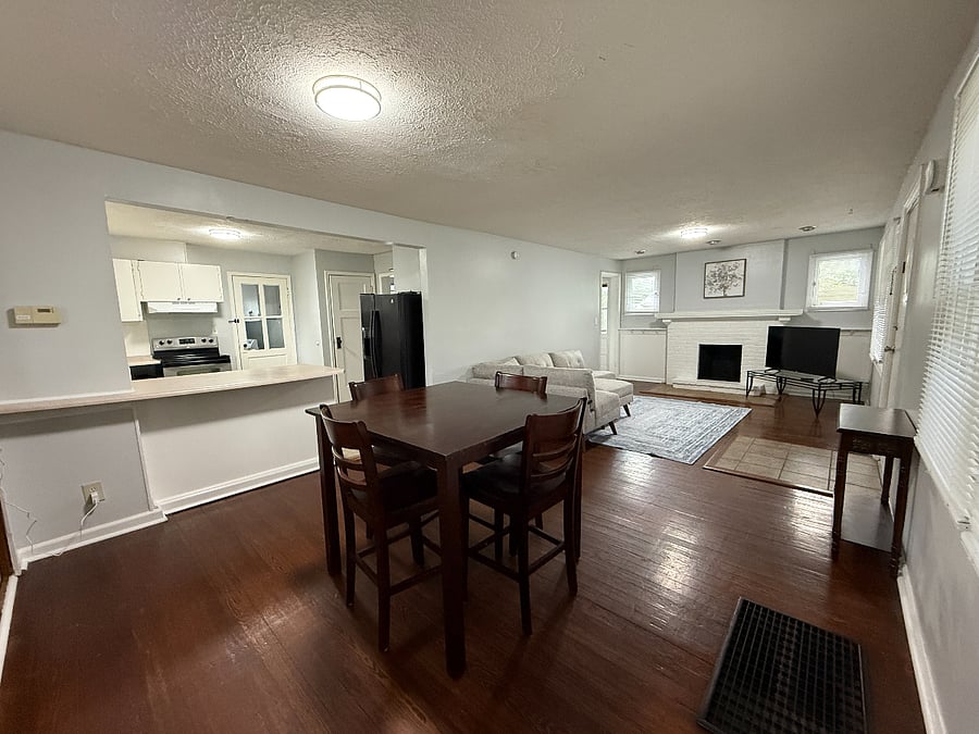 Furnished Finder property 902722_1 photo 3