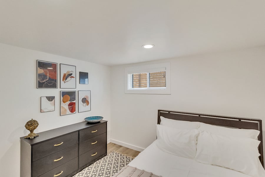 Bedroom 3 - Full Bed - Downstairs
