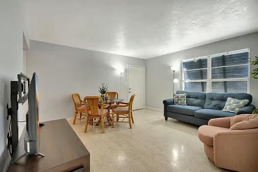 Furnished Finder property 902808_1 photo 8