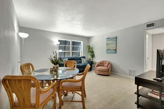 Furnished Finder property 902808_1 photo 9