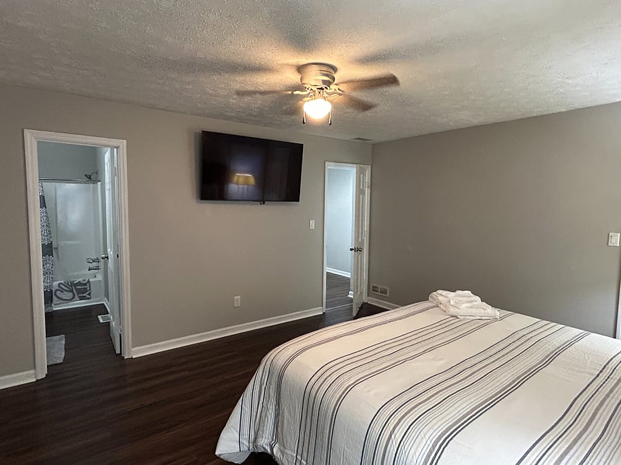 Furnished Finder property 902811_1 photo 14