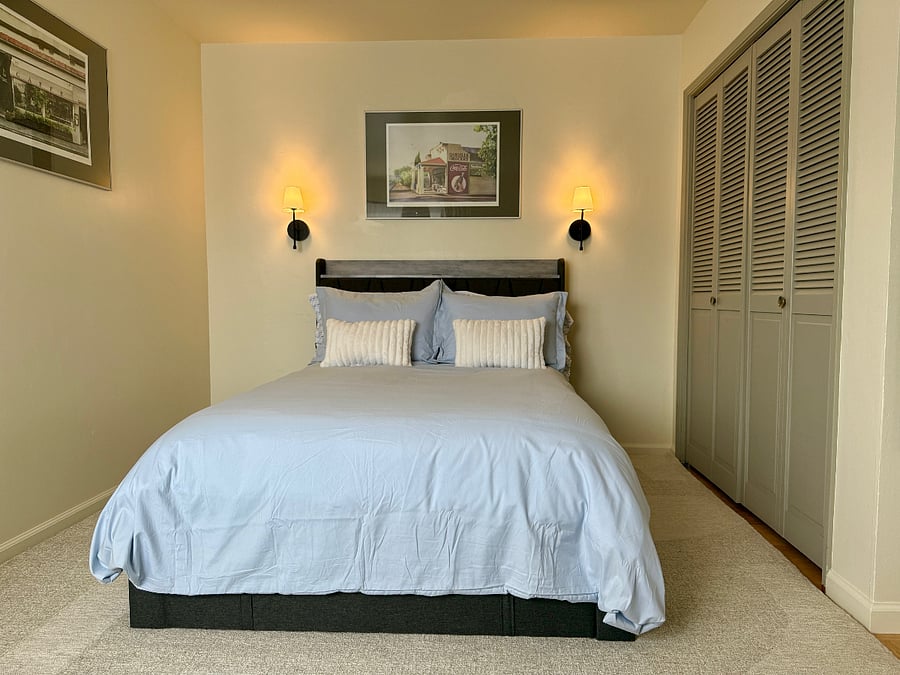 full/Double bed with new mattress
