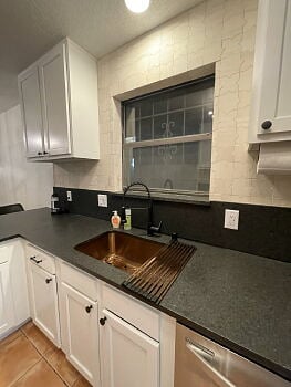 Furnished Finder property 903084_1 photo 11