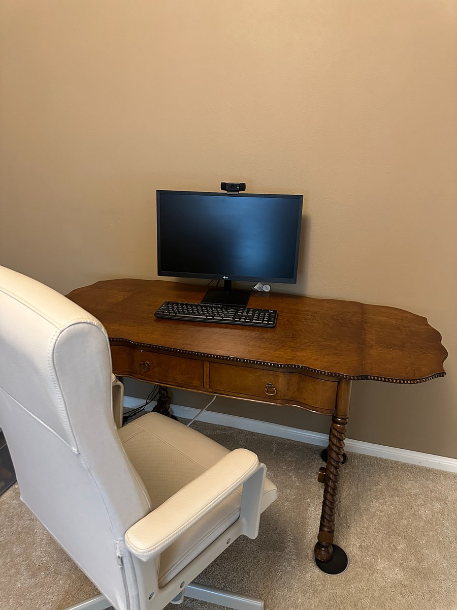 Study features Desk with Chair and monitor for easy work set up Wi-Fi is free
