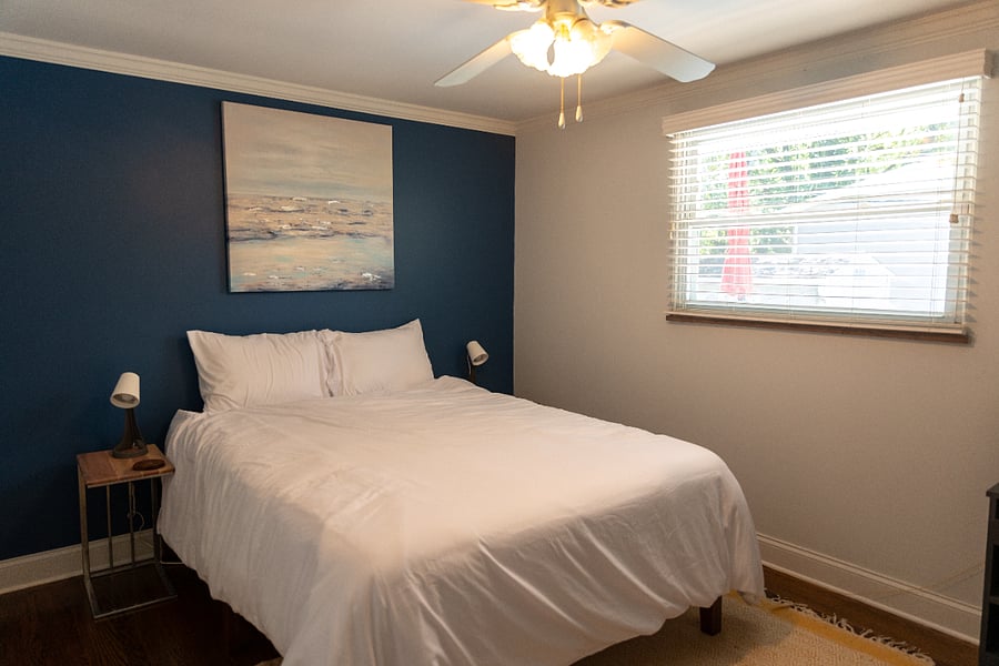 Bedroom with Queen Bed
