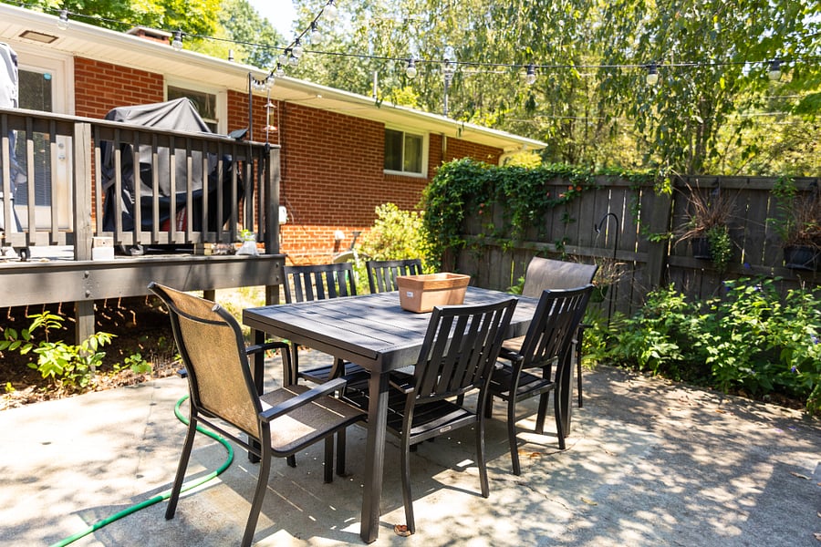 Outdoor dining area