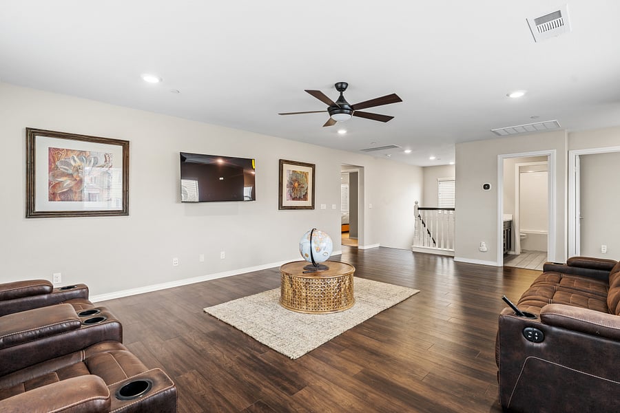 2nd floor- loft