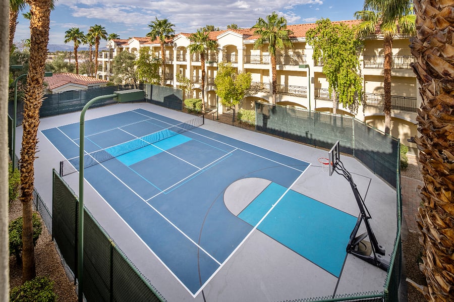 Club de Soleil Pickle Ball Court