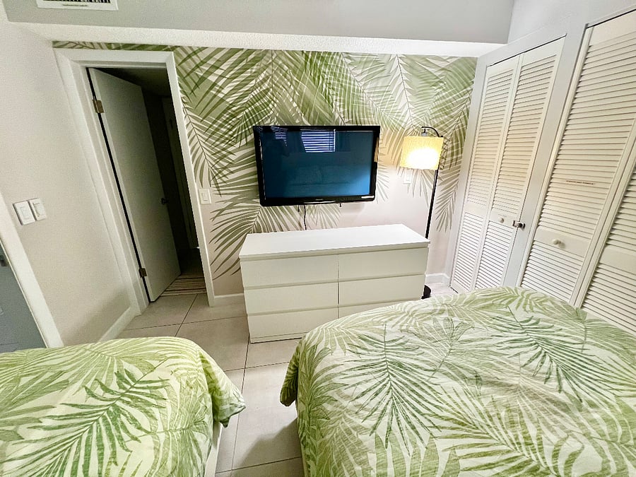 Second bedroom