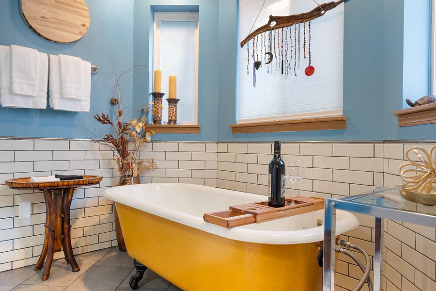 Relax in the tub with provided Epsom salts and enjoy the peaceful atmosphere.
(Alcohol for picture purposes only)