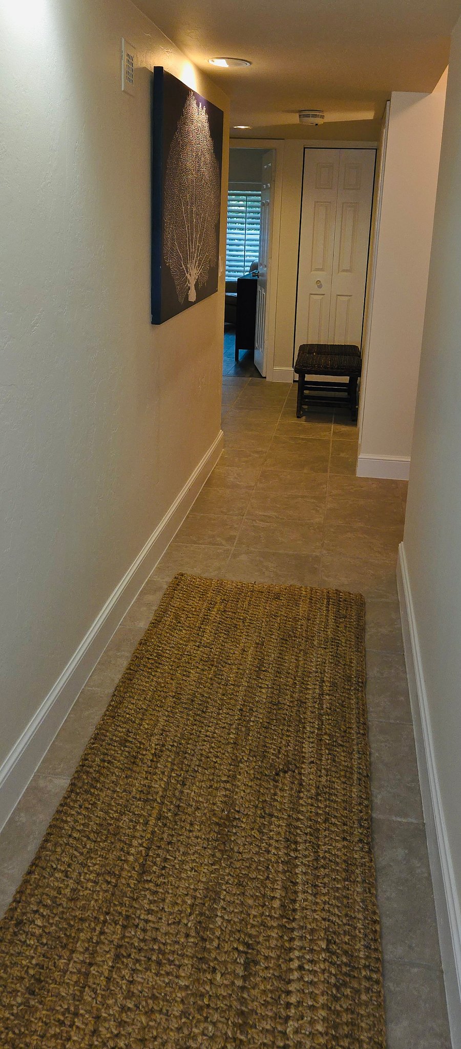 Hallway to bedrooms
