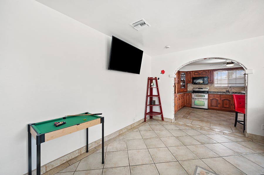 Furnished Finder property 903432_1 photo 4
