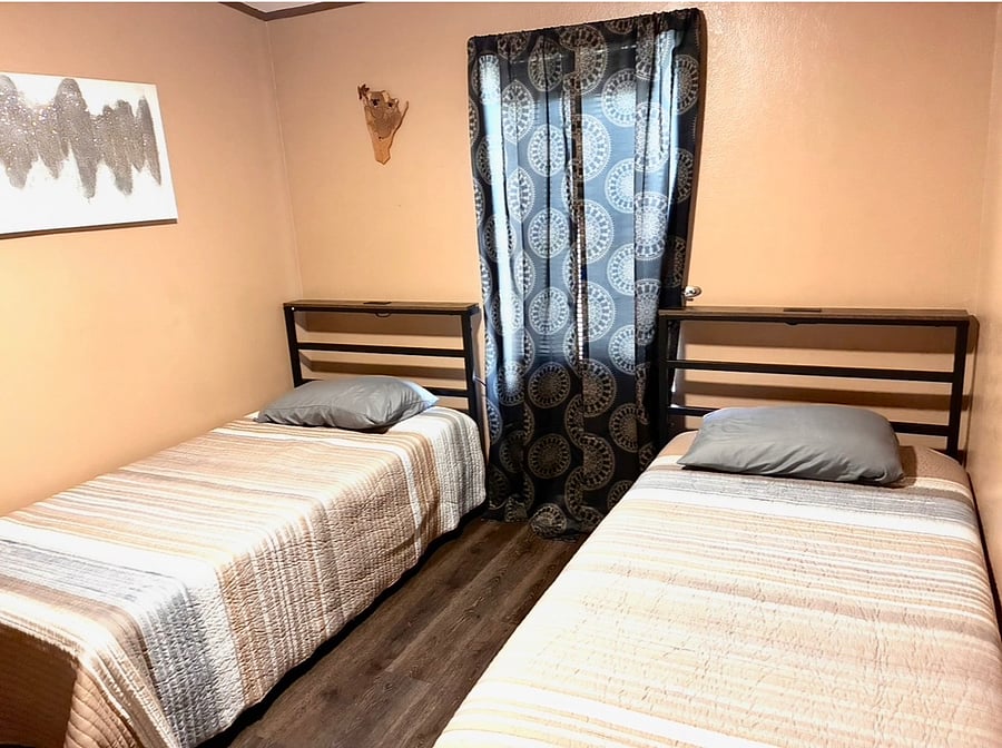 3rd bedroom 2 twin beds