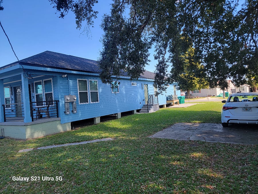 SIDE YARD FRONT VIEW