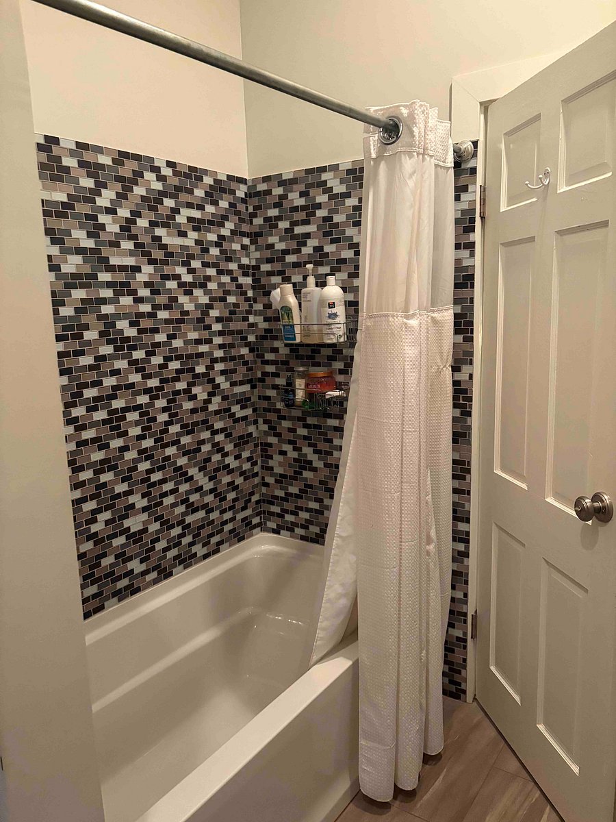 Second Bathroom with bathtub