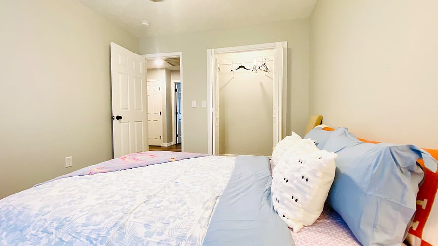 second bedroom with queen bed