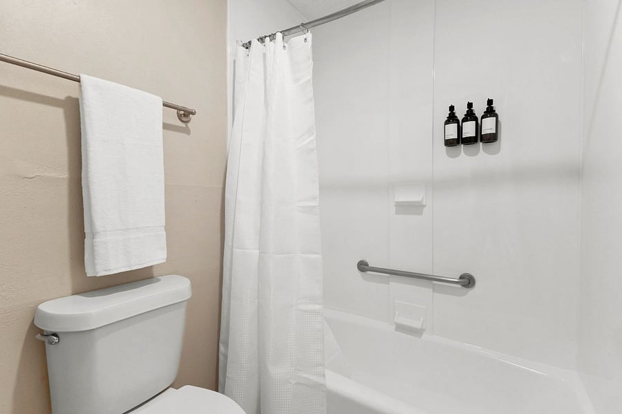 Furnished Finder property 903806_2 photo 16