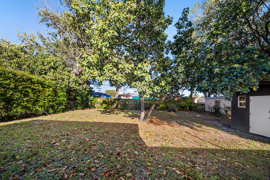 Furnished Finder property 903812_1 photo 27