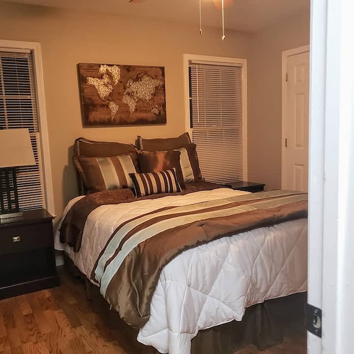 Bedroom #2 Queen bed with smart Tv