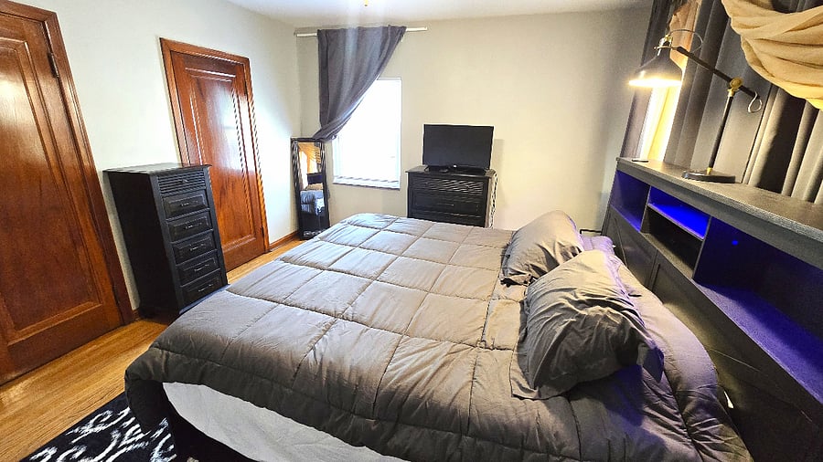 Furnished Finder property 904010_1 photo 16
