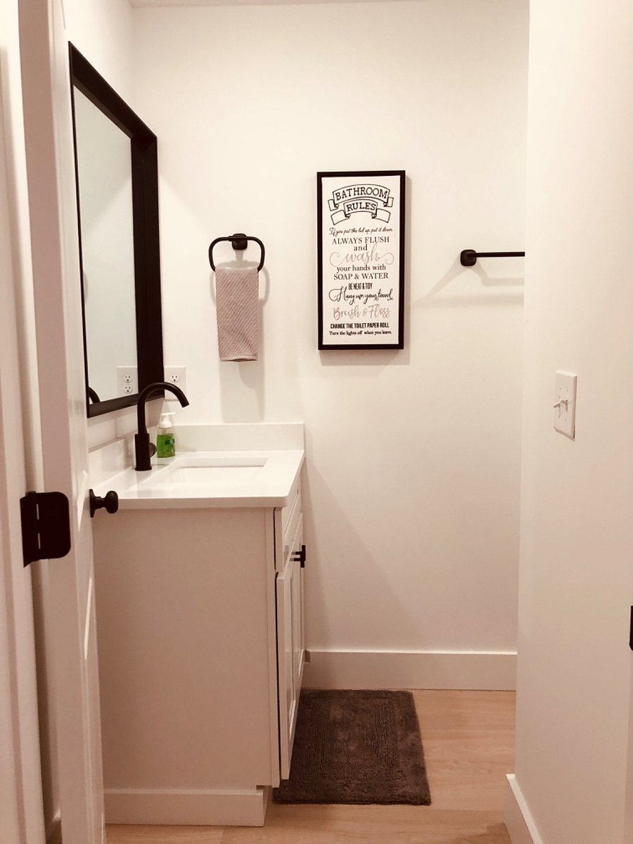 Upstairs bathroom