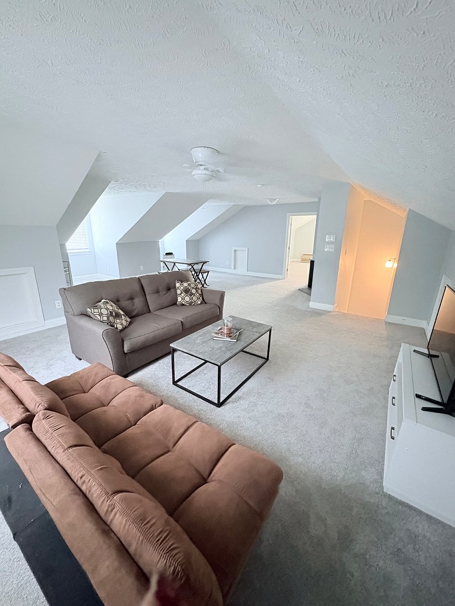 Upstairs private living space