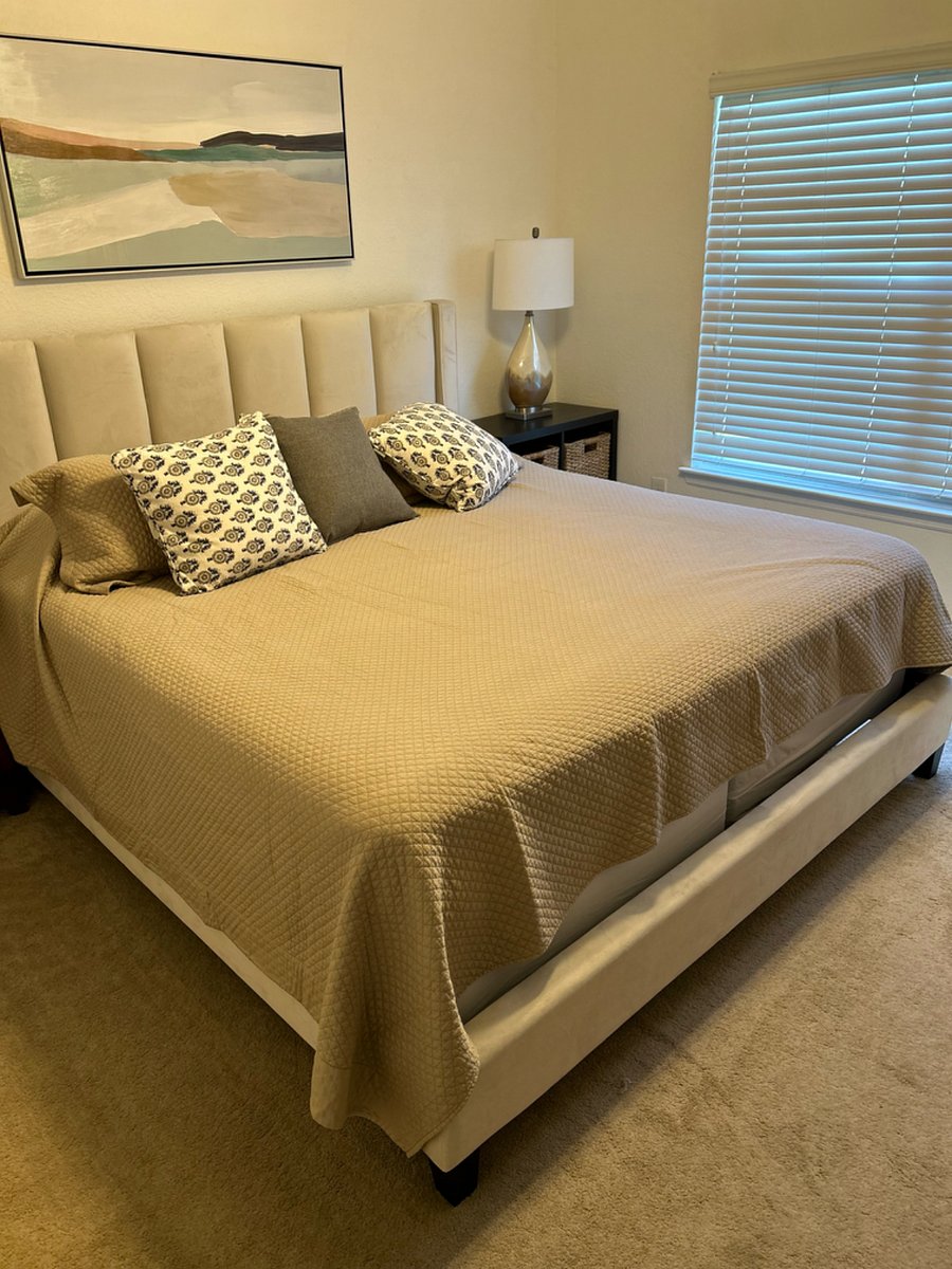 Primary Bedroom with Walk in closet