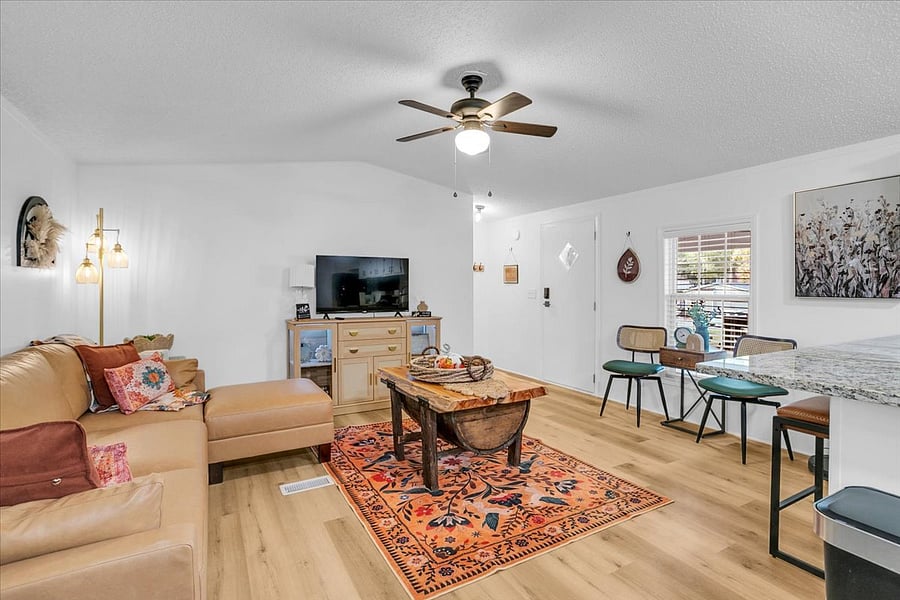 Furnished Finder property 904157_1 photo 12