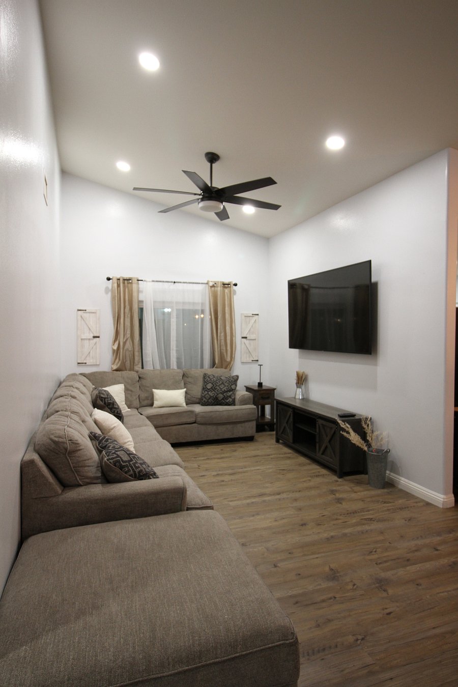 Furnished Finder property 904239_1 photo 5