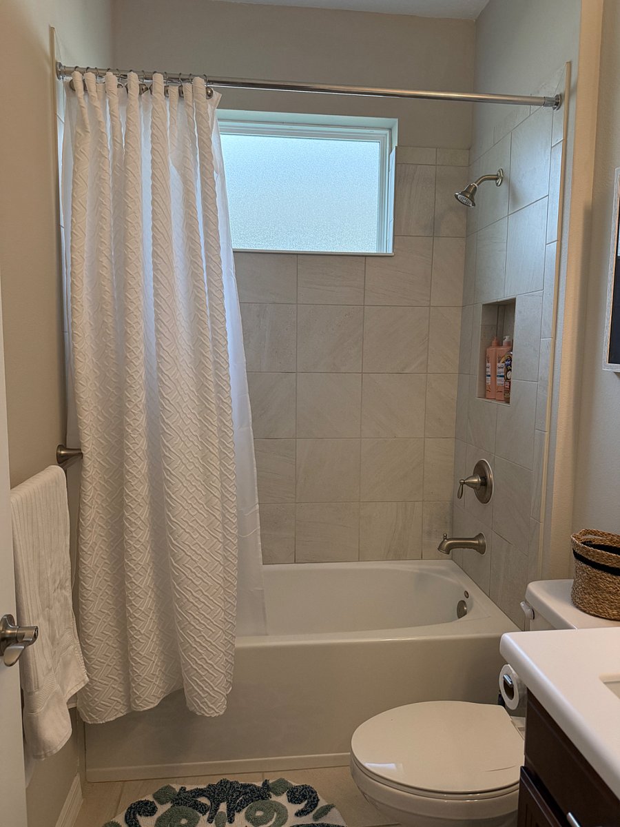 2nd bathroom
